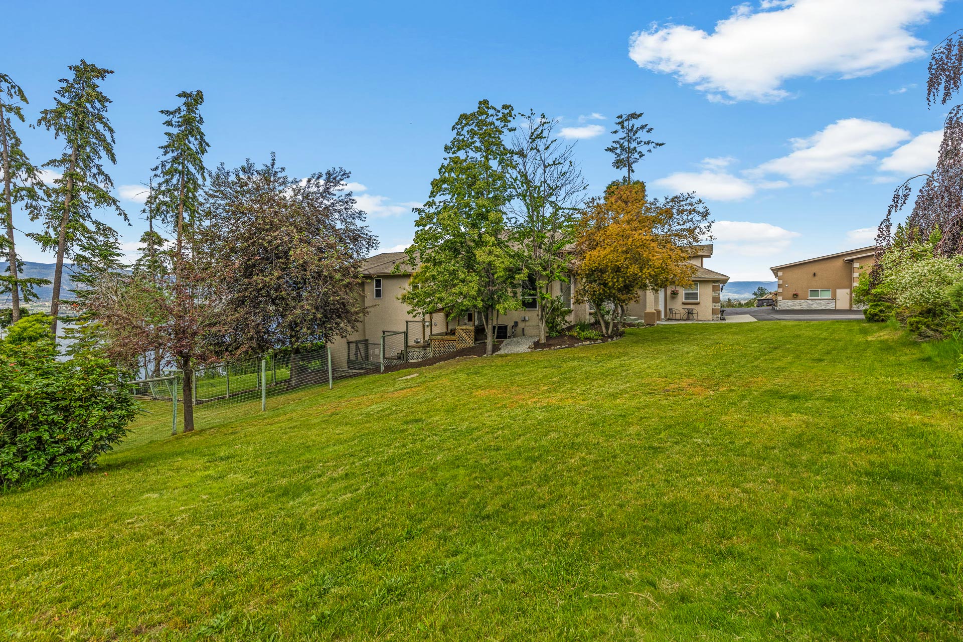 Upper Mission Area, Kelowna, British Columbia  V1W 4J6 - Photo 100 - 10308551