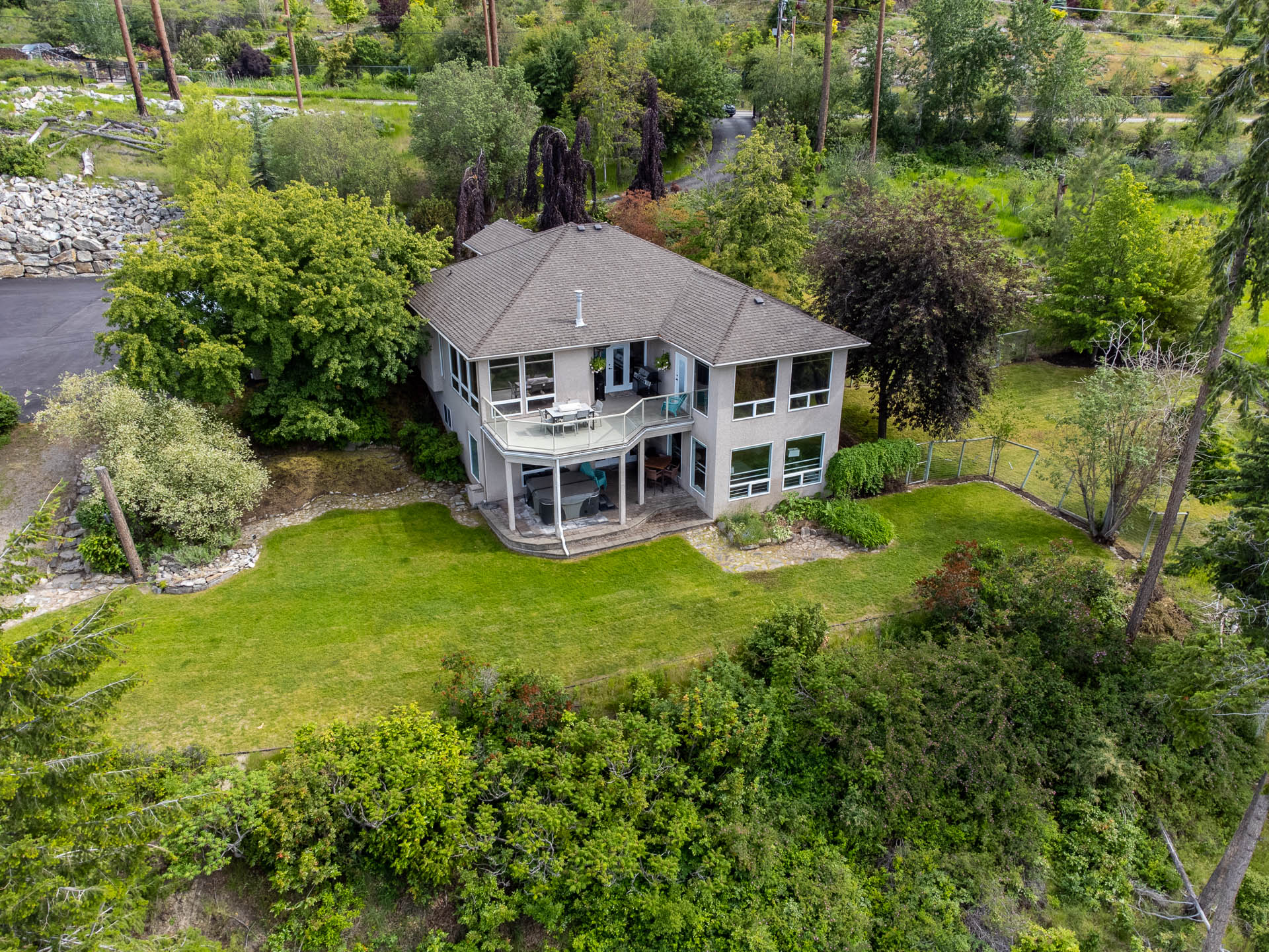 Upper Mission Area, Kelowna, British Columbia  V1W 4J6 - Photo 74 - 10308551